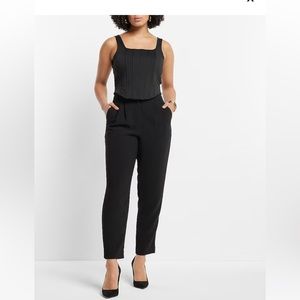 Super High Waisted Pleated Ankle Pant, black